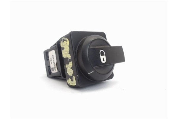 Recambio de boton cierre centralizado para citroen c4 berlina 1.4 16v referencia OEM IAM 9676626XT  