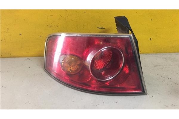 Recambio de piloto trasero izquierdo para seat ibiza (6l1) 1.2 cool referencia OEM IAM 6L6945095A  