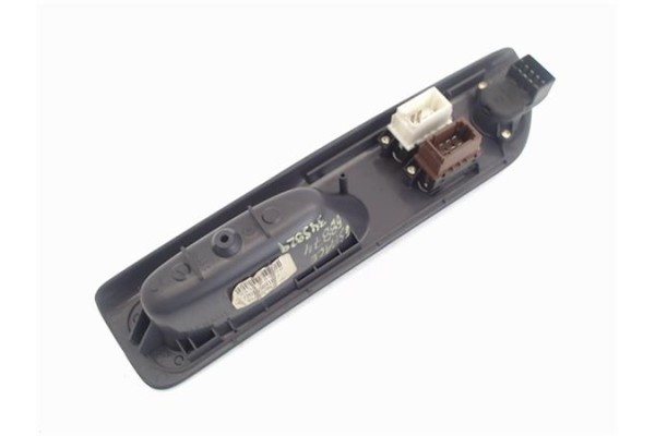 Recambio de mando elevalunas delantero izquierdo para renault espace /grand espace (je0) 2.0 (je0a) referencia OEM IAM 770087564