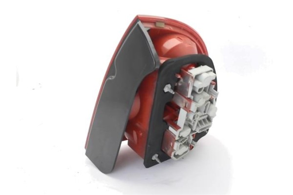 Recambio de piloto trasero izquierdo para volkswagen passat berlina (3b3) 1.9 tdi referencia OEM IAM 3B5945095AE  
