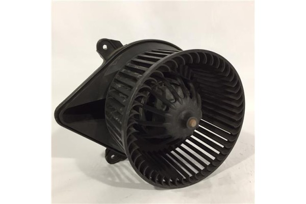 Recambio de motor calefaccion para renault trafic ii furgón (fl) 2.5 dci 145 (fl0j) referencia OEM IAM 7701050310  