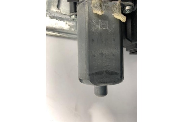 Recambio de mecanismo elevalunas delantero izquierdo para peugeot 2008 1.6 hdi referencia OEM IAM 9815999380  