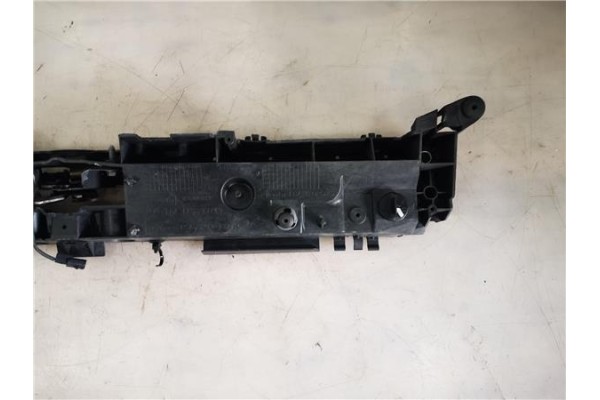 Recambio de frente delantero para renault clio iv 0.9 limited referencia OEM IAM 625003860R  
