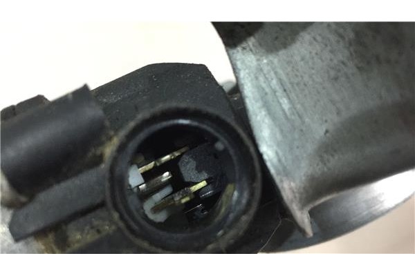 Recambio de mecanismo elevalunas trasero derecho para nissan almera tino (v10m) 2.2 di referencia OEM IAM 82700BU010 400600T2 