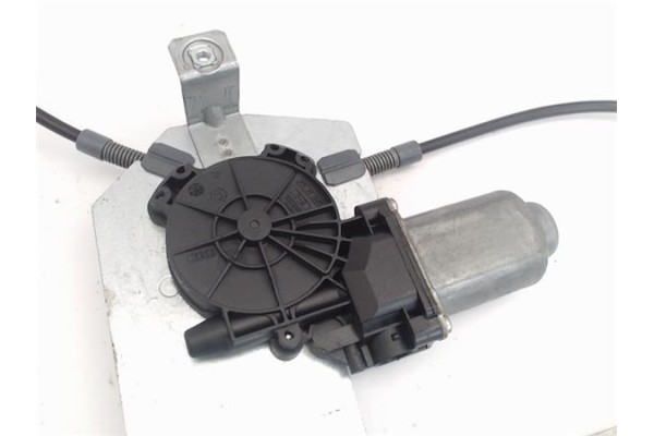 Recambio de mecanismo elevalunas delantero derecho para renault clio ii fase i (b/cb0) referencia OEM IAM 400857  