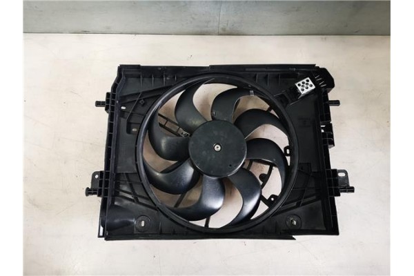 Recambio de electroventilador para renault clio iv 0.9 limited referencia OEM IAM 214818009R  
