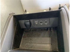 Recambio de embellecedor consola central para renault clio v 1.0 business referencia OEM IAM 969155134R 251752075R 