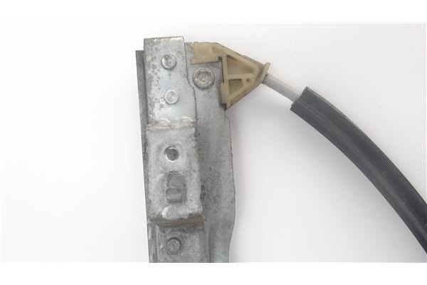 Recambio de mecanismo elevalunas delantero izquierdo para citroen c4 grand picasso referencia OEM IAM 9682493880  