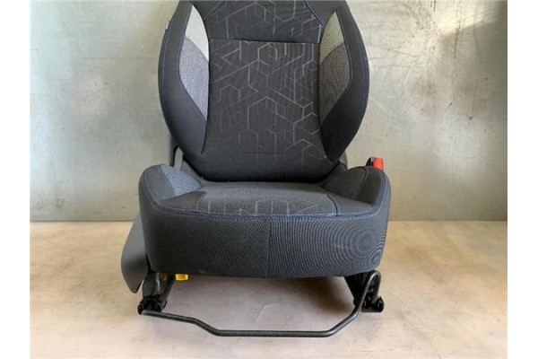 Recambio de asiento delantero derecho para peugeot 2008 1.2 access referencia OEM IAM 16352560NN 16352558NN 