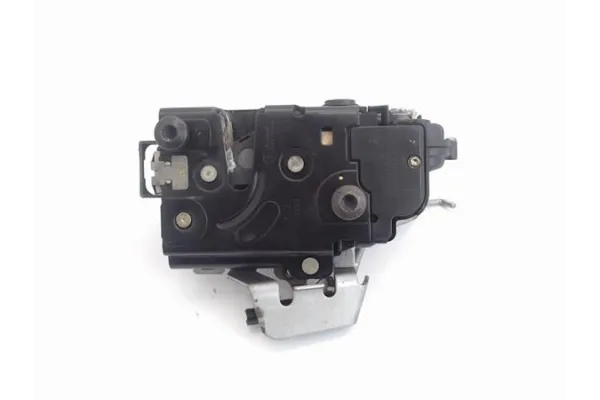 Recambio de cierre electromagnetico trasero derecho para audi allroad quattro (4b5) 2.5 tdi (132kw) referencia OEM IAM 4B0839015
