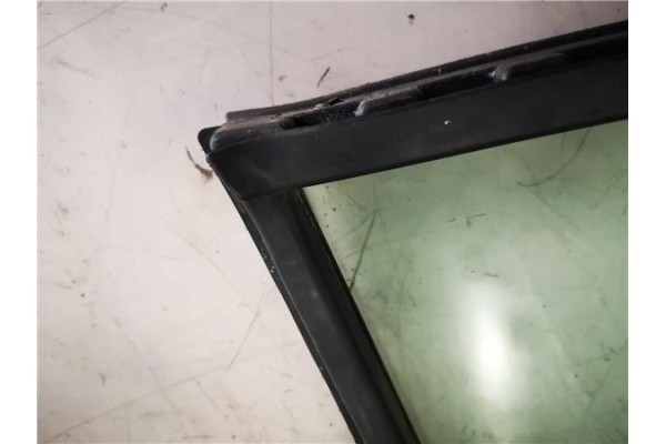 Recambio de luna fija delantero izquierda para citroen ax 1.4 gt referencia OEM IAM   