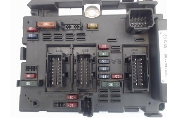 Recambio de caja fusibles/rele para peugeot 307 (s1) 1.6 xr referencia OEM IAM 9650664180  