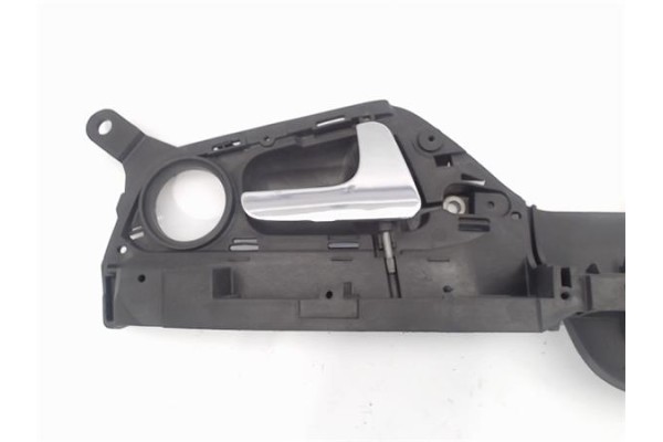 Recambio de manilla int. puerta delantero derecha para seat cordoba berlina (6k2) 1.4 referencia OEM IAM 6K0837114  