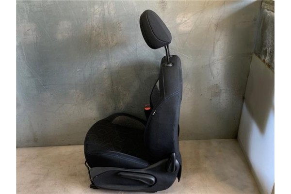 Recambio de asiento delantero izquierdo para peugeot 2008 1.2 access referencia OEM IAM 16352556NN 16352559NN 