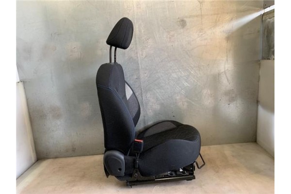 Recambio de asiento delantero izquierdo para peugeot 2008 1.2 access referencia OEM IAM 16352556NN 16352559NN 