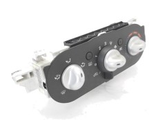 Recambio de mandos calefaccion / a.a. para renault twingo ii 1.2 16v (c06c, c06d, c06k) referencia OEM IAM 7701067954  