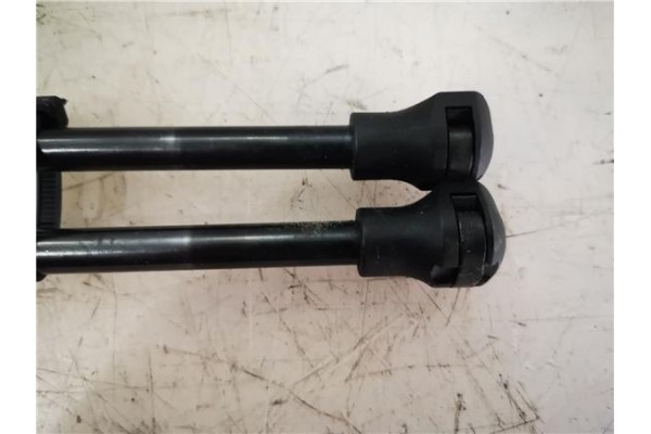 Recambio de amortiguador porton para peugeot 206 1.4 i referencia OEM IAM 8731E6 ESTZSA06060 1H6827550A , AUDI | 1J0823359C , AU
