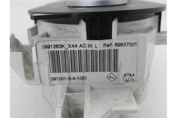 Recambio de mandos calefaccion / a.a. para renault twingo ii 1.2 16v (c06c, c06d, c06k) referencia OEM IAM 7701067954  