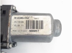 Recambio de mecanismo elevalunas delantero derecho para renault clio ii fase i (b/cb0) referencia OEM IAM 400857  