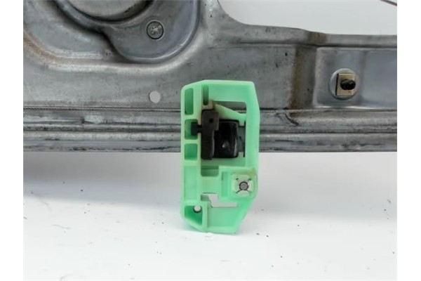 Recambio de mecanismo elevalunas delantero izquierdo para renault scenic ii (jm) referencia OEM IAM   
