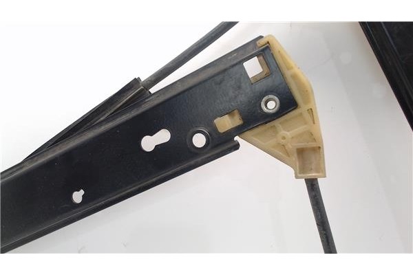 Recambio de mecanismo elevalunas delantero derecho para audi a6 avant (4f5) 2.8 fsi referencia OEM IAM 4f0959802d  