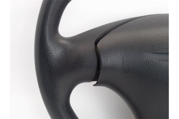 Recambio de volante para fiat bravo (182) 1.8 16v / 16v 115 gt referencia OEM IAM 717225614  