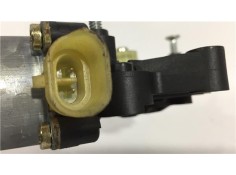 Recambio de motor elevalunas delantero derecho para toyota avensis berlina (t22) 2.0 vvt-i referencia OEM IAM 878623402E10 10020