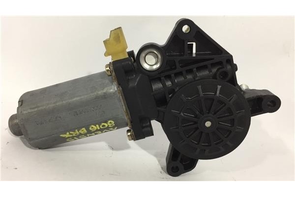 Recambio de motor elevalunas delantero derecho para toyota avensis berlina (t22) 2.0 vvt-i referencia OEM IAM 878623402E10 10020