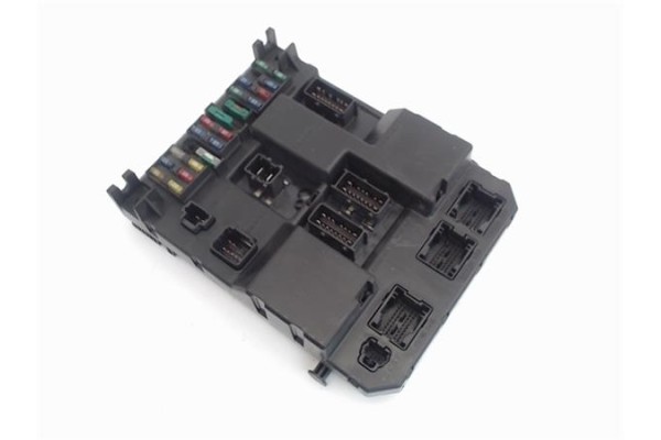 Recambio de caja fusibles/rele para peugeot 307 (s1) 1.6 xr referencia OEM IAM 9651197080  