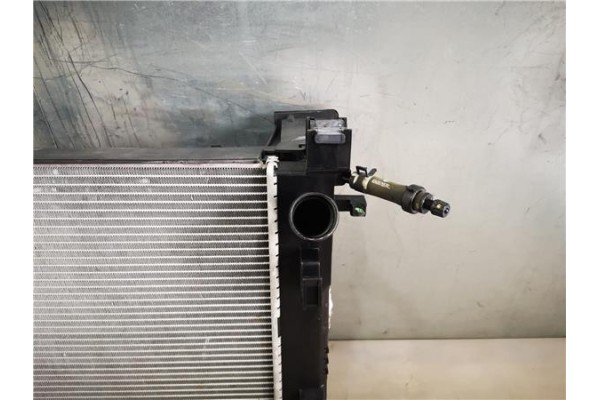 Recambio de radiador para renault clio iv 0.9 limited referencia OEM IAM 21410B680A  
