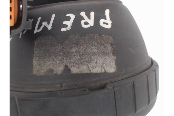 Recambio de faro antiniebla izquierdo para mazda premacy (cp) referencia OEM IAM   