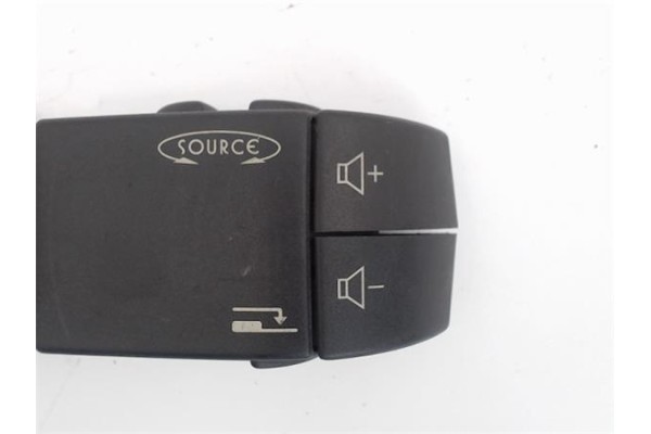 Recambio de mando multifuncion para renault laguna ii (bg0) referencia OEM IAM 7701049643 34442201AF 