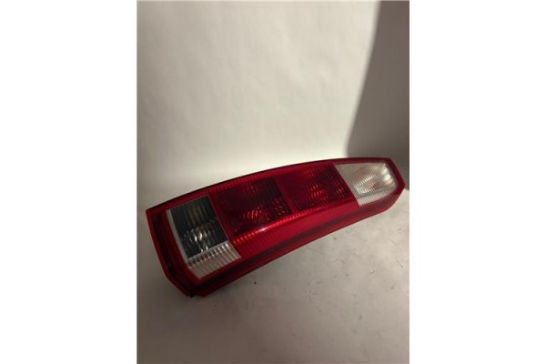 Recambio de piloto trasero derecho para opel meriva 1.6 16v referencia OEM IAM 93294346 89398085 