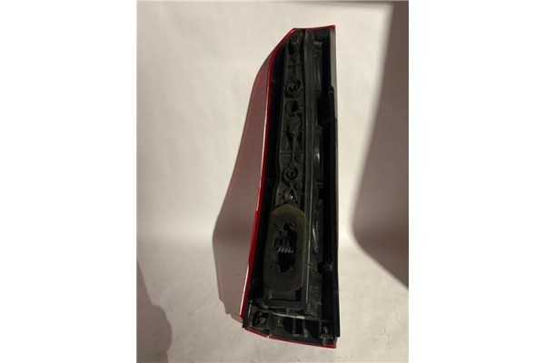 Recambio de piloto trasero derecho para opel meriva 1.6 16v referencia OEM IAM 93294346 89398085 
