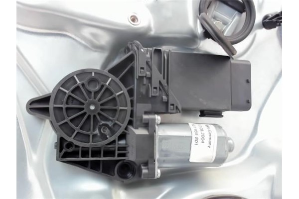 Recambio de elevalunas electrico delantero izquierdo para skoda superb (3u4) referencia OEM IAM 3B4837755D  