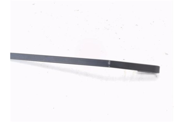 Recambio de brazo limpiaparabrisas trasero para volkswagen transporter iv furgón (70xa) 2.5 tdi referencia OEM IAM 7C195707  