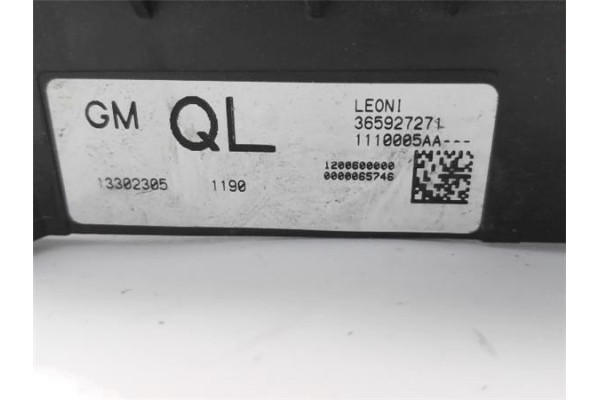 Recambio de cable positivo bateria para opel astra j 1.6 referencia OEM IAM 13302305  