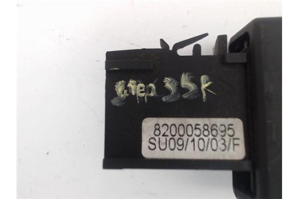 Recambio de mando multifuncion para renault clio ii fase ii (b/cb0) referencia OEM IAM 8200058695  