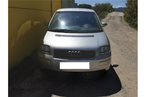 audi a2 (8z)(2000) del año 