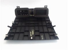 Recambio de rejilla entrada de aire para mazda 3 sedán (bk) 1.6 di turbo referencia OEM IAM B32H55311  