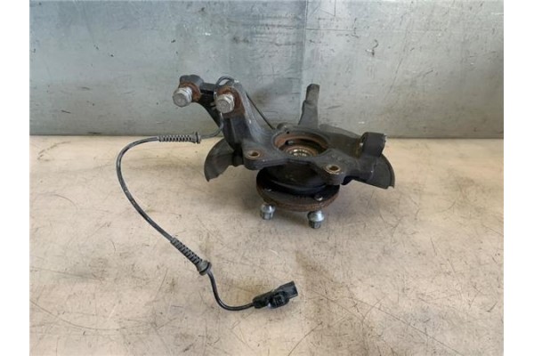 Recambio de mangueta delantero derecha para renault clio v 1.0 business referencia OEM IAM 400142942R  