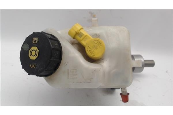Recambio de bomba freno para opel astra j 1.7 cdti referencia OEM IAM 3350890241 558404 