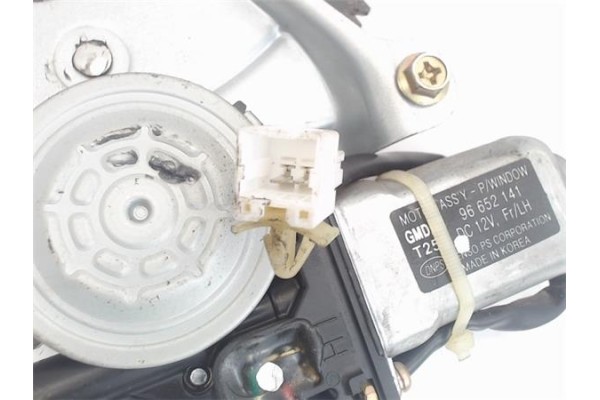 Recambio de mecanismo elevalunas delantero izquierdo para chevrolet aveo berlina referencia OEM IAM 96652141  