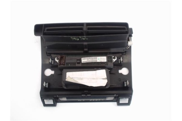 Recambio de embellecedor consola central para citroen c4 berlina 1.4 16v referencia OEM IAM 9649599477  