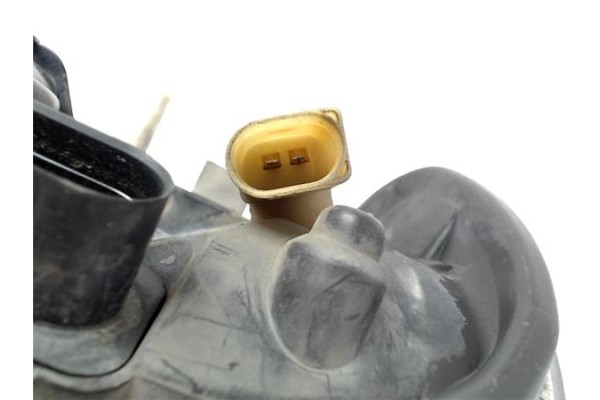 Recambio de faro delantero dcho para seat cordoba berlina (6k2) referencia OEM IAM 6K1941032A  