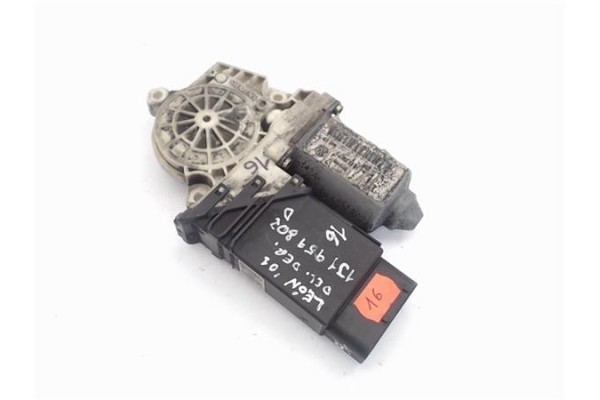 Recambio de elevalunas electrico delantero derecho para seat leon (1m1) referencia OEM IAM  (101386-101) 