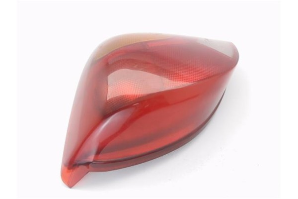 Recambio de piloto trasero derecho para ford fiesta iv (ja_, jb_) 1.25 i 16v referencia OEM IAM 96FG13N004AA  