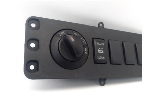 Recambio de mando multifuncion para nissan navara pickup (d40m) 2.5 dci referencia OEM IAM 25536EA005  