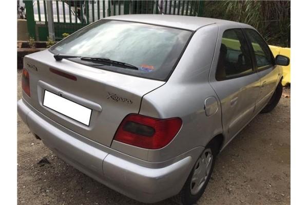 citroen xsara berlina del año 1999