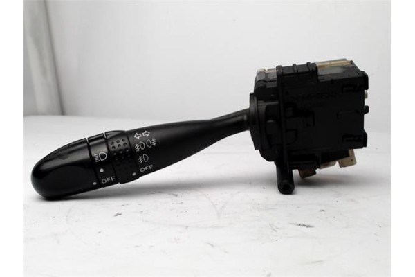 Recambio de mando intermitencia para toyota corolla (e12) 2.0 d-4d referencia OEM IAM 173712  